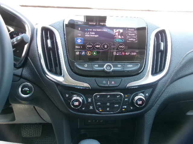 Used 2024 Chevrolet Equinox Premier FWD image 27