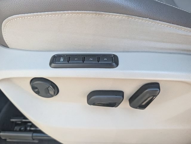 Used 2021 Volkswagen Atlas SEL Premium AWD/4WD image 24