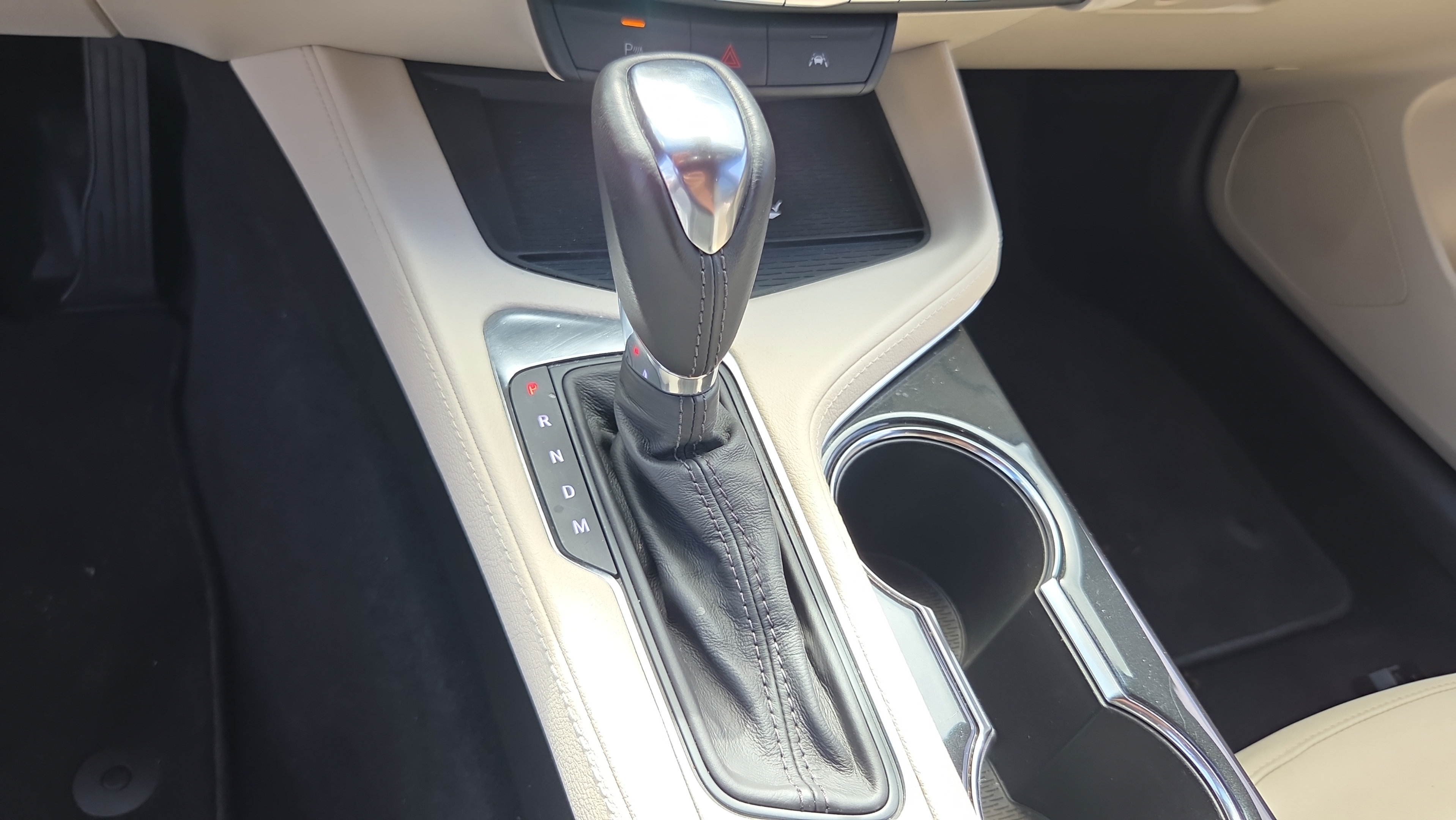 Certified 2025 Cadillac CT4 Luxury RWD image 21
