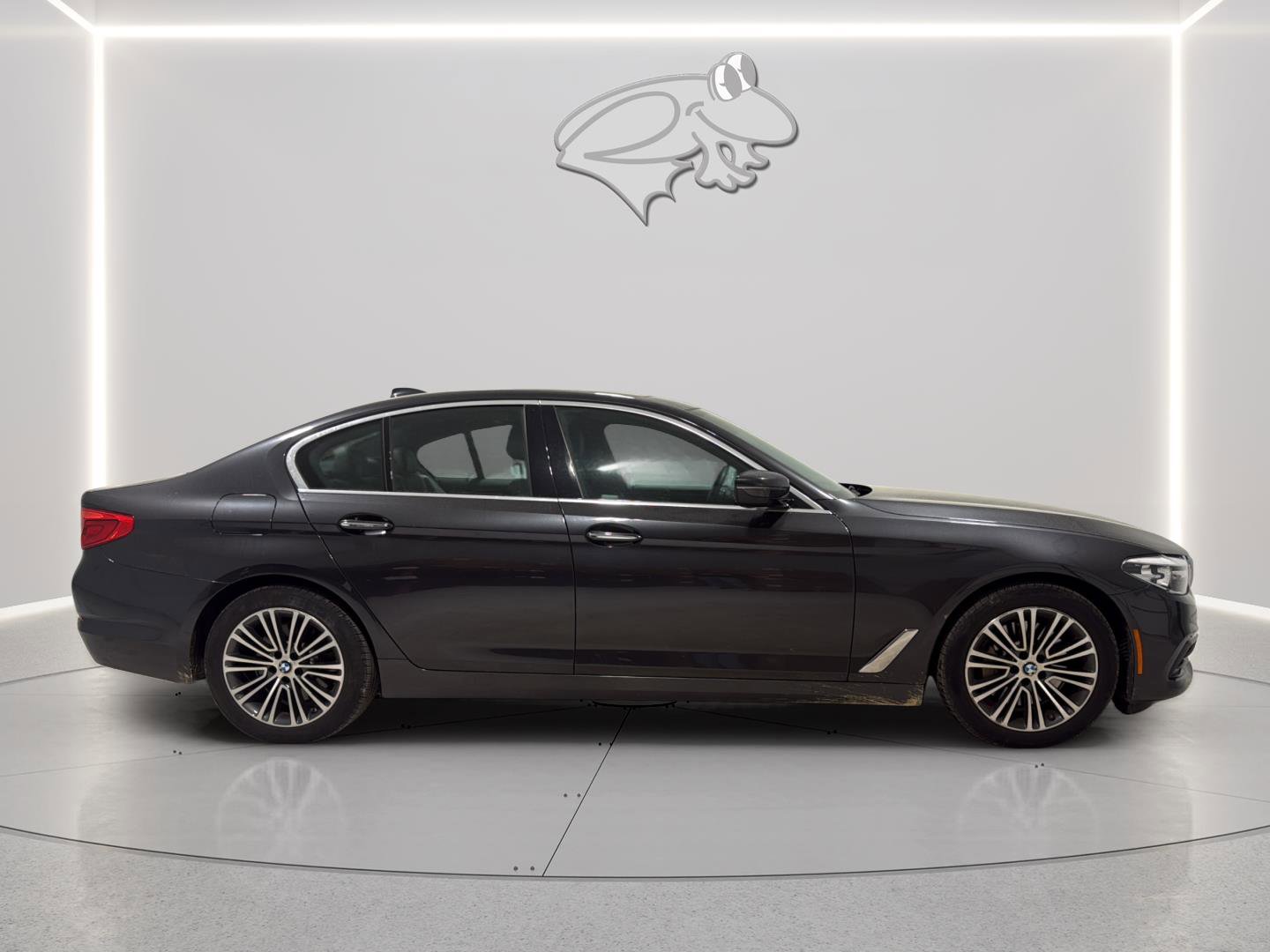 Used 2018 BMW 540i xDrive image 6