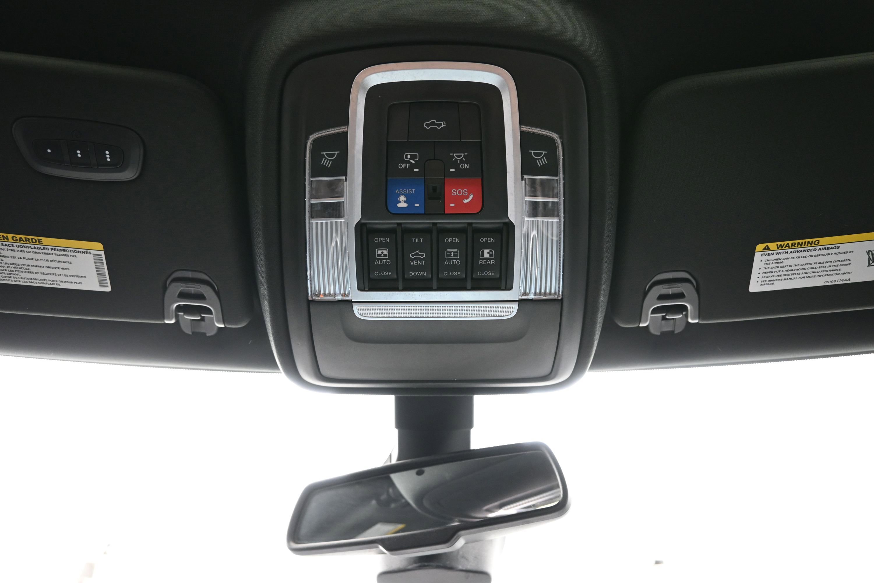 Used 2020 RAM 1500 Laramie w/ Sport Appearance Package AWD/4WD image 28