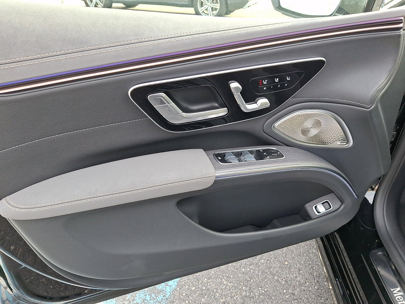 Certified 2023 Mercedes-Benz EQS 580 4MATIC image 12