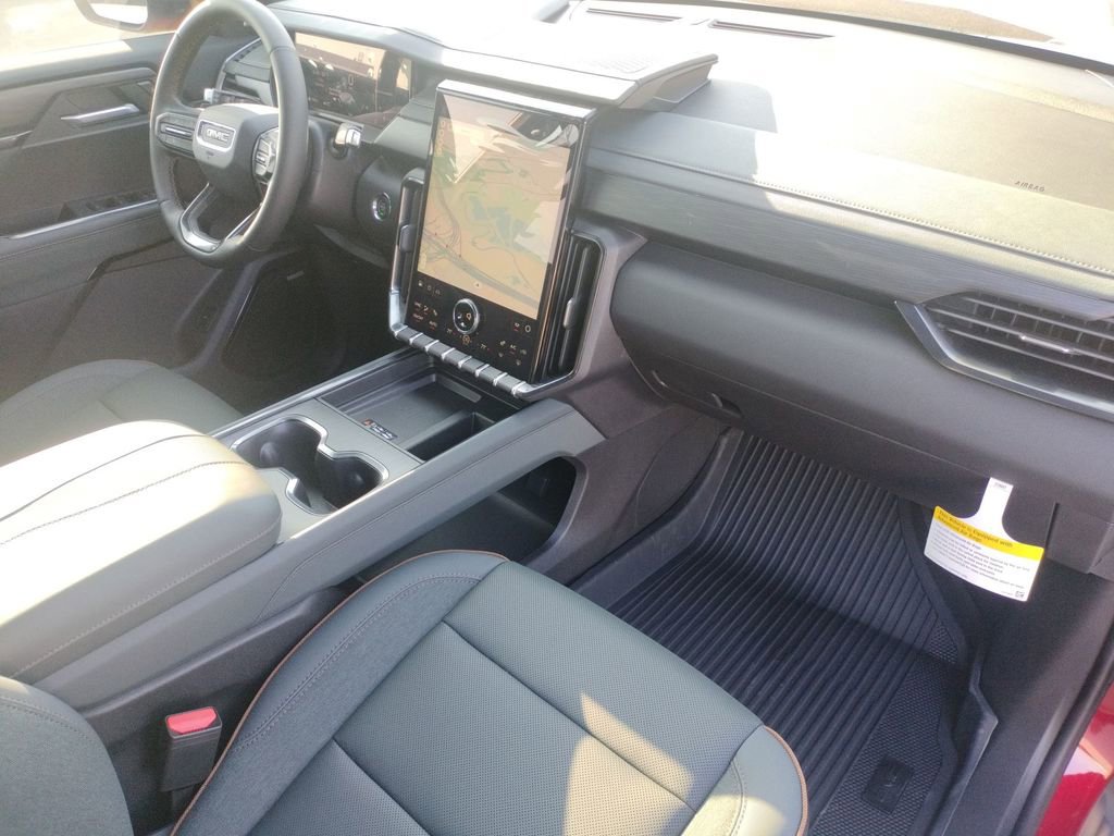 New 2026 GMC Acadia AT4 w/ LPO, Floor Liner Package image 31