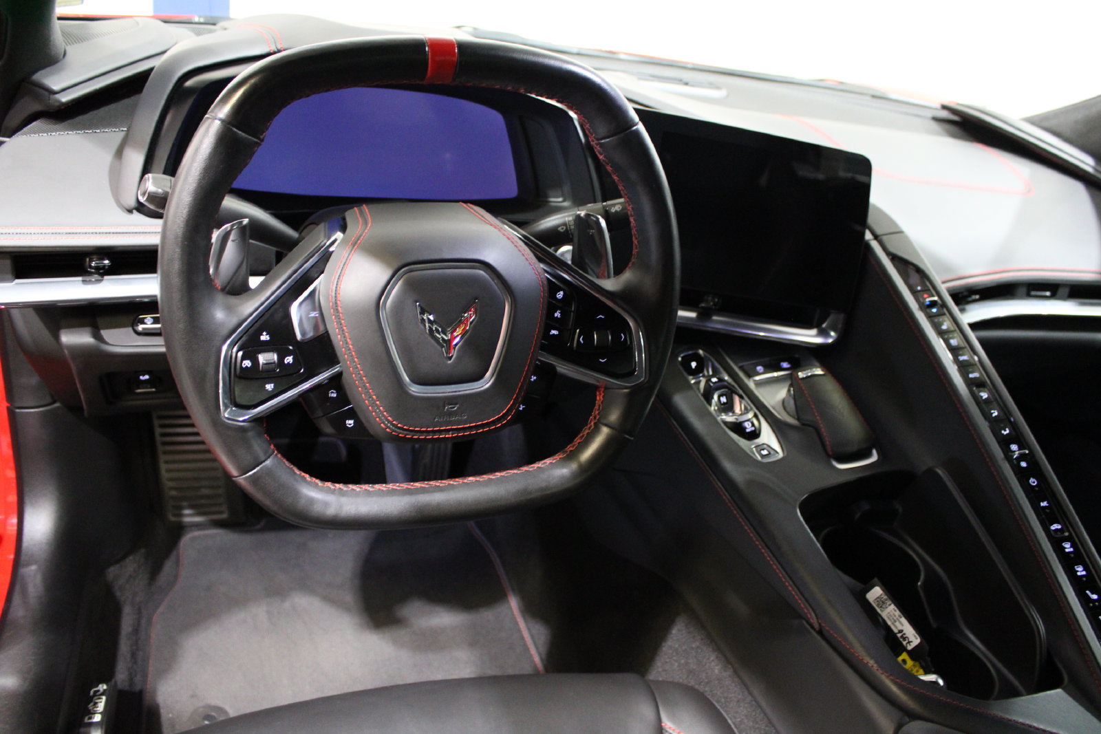 Used 2020 Chevrolet Corvette Stingray Premium Cpe w/ 3LT Preferred Equipment Group RWD image 37
