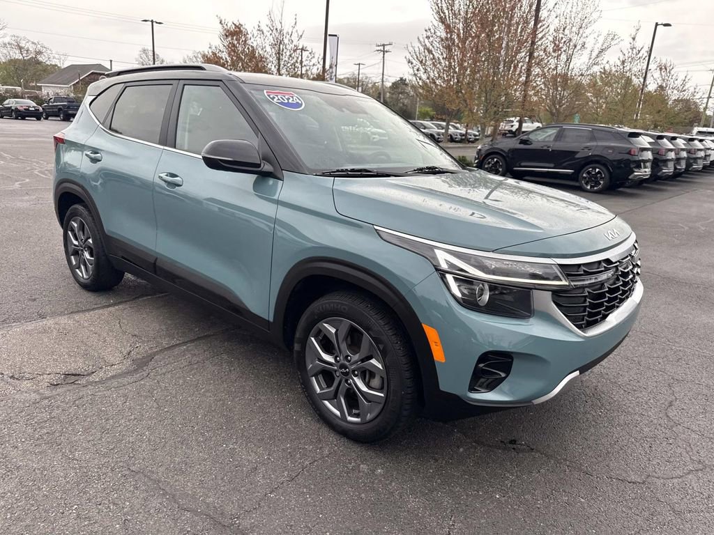 Used 2024 Kia Seltos S AWD/4WD image 10