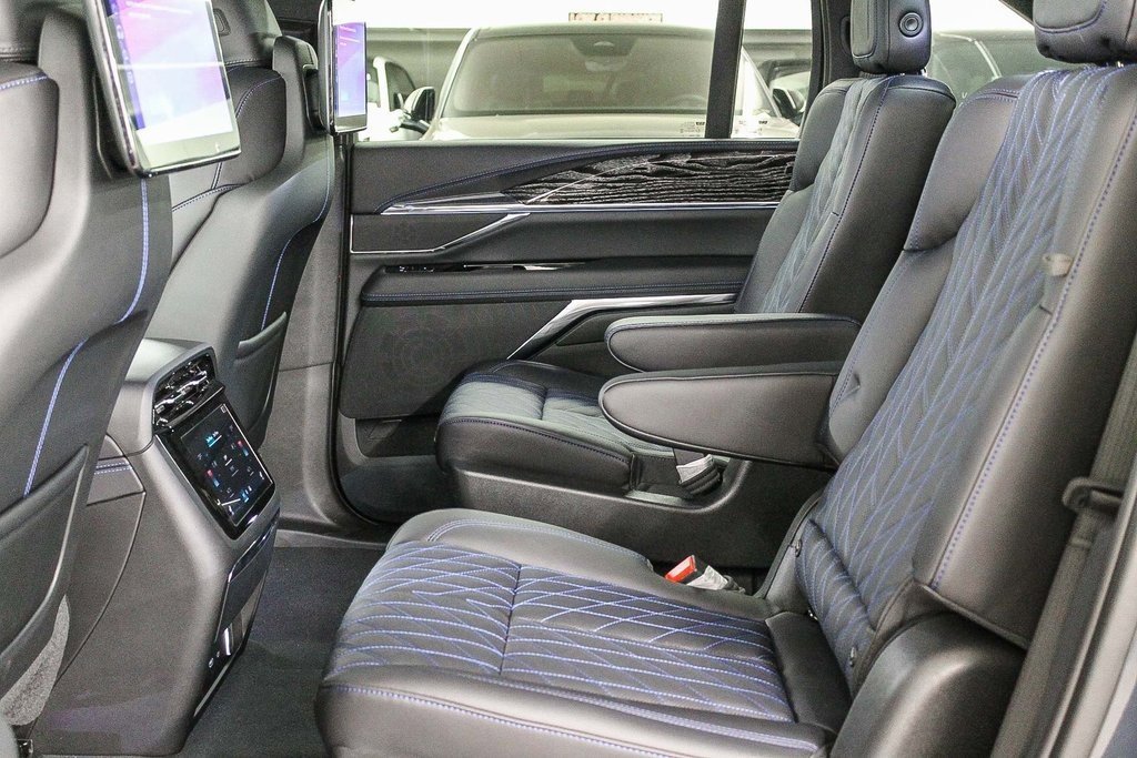 Used 2026 Cadillac Escalade IQ Sport 1 image 21