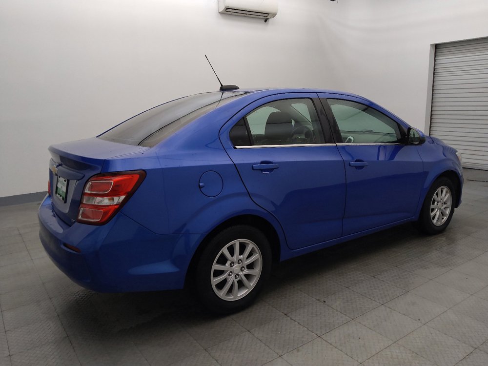 Used 2019 Chevrolet Sonic LT FWD image 10