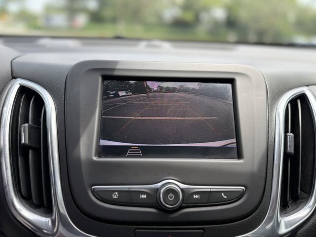 Used 2020 Chevrolet Equinox LT w/ Driver Convenience Package AWD/4WD image 16