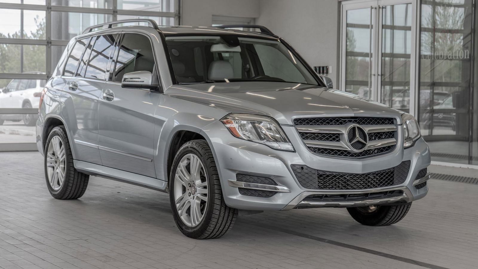 Used 2015 Mercedes-Benz GLK 250 BlueTEC 4MATIC image 21