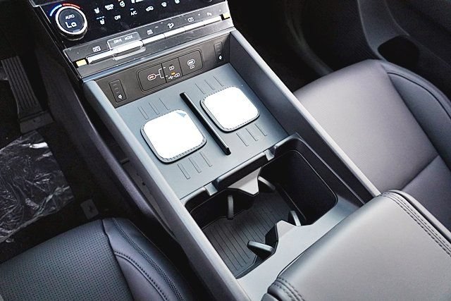 New 2026 Hyundai Santa Fe Calligraphy AWD/4WD image 36