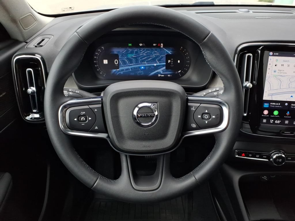 Certified 2023 Volvo XC40 B5 Ultimate w/ Protection Package Premier AWD/4WD image 14