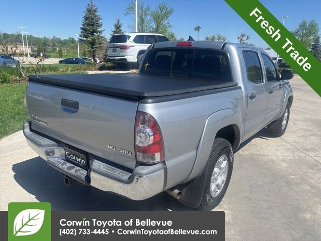 Used 2014 Toyota Tacoma 4x4 Double Cab w/ SR5 Package image 3