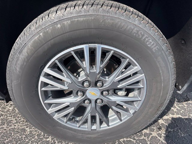 Used 2026 Chevrolet Traverse LT AWD/4WD image 27