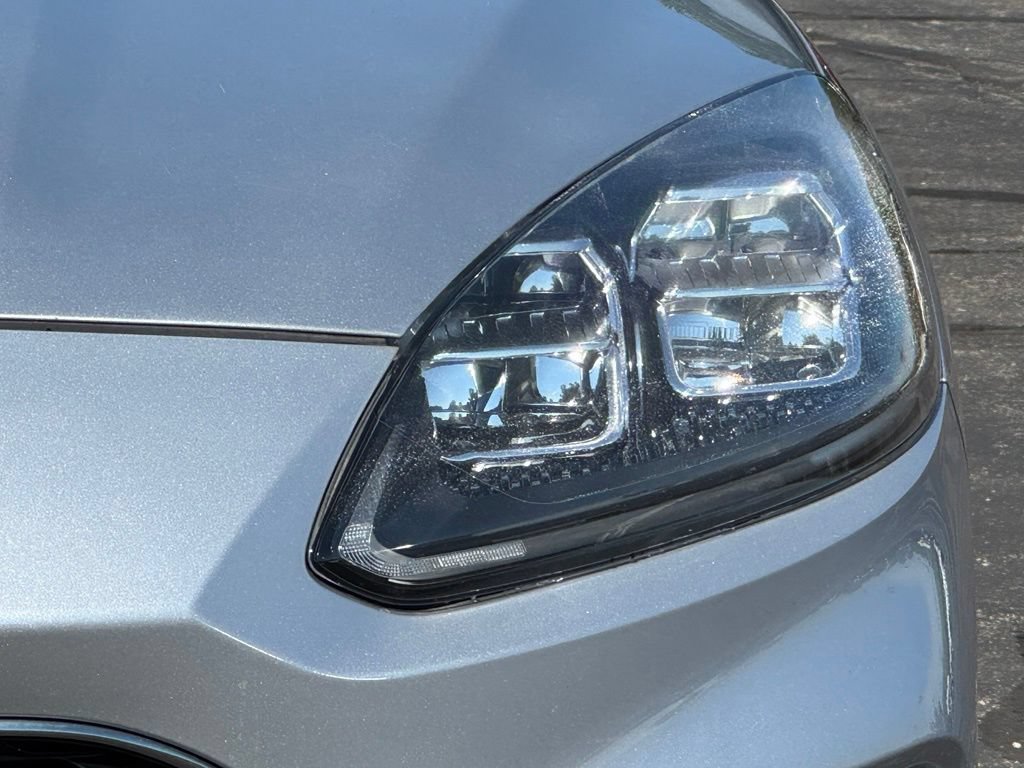 Certified 2020 Ford Escape Titanium AWD/4WD image 5