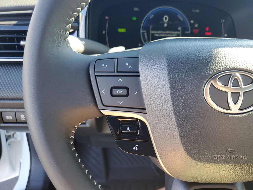 New 2026 Toyota Camry SE image 26