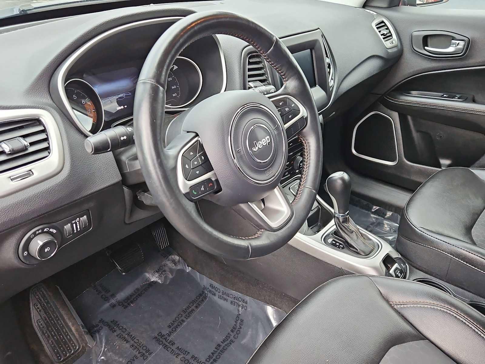 Used 2019 Jeep Compass Latitude w/ Popular Equipment Group image 10