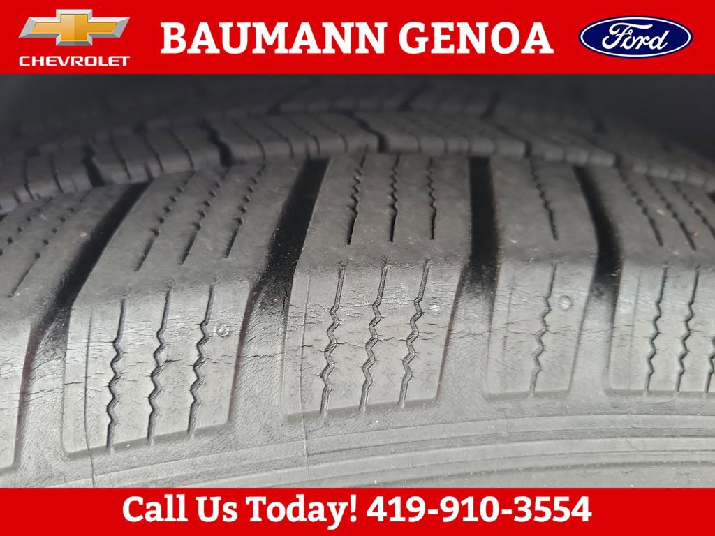 Used 2014 Ford Explorer XLT w/ Equipment Group 202A FWD image 30
