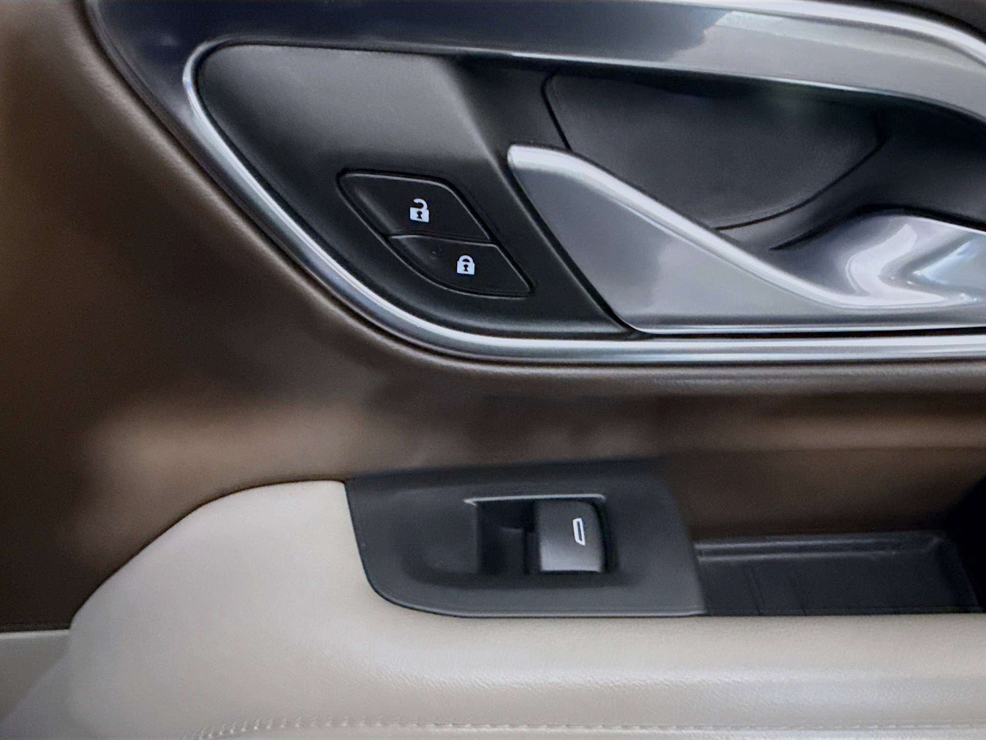 Used 2022 Chevrolet Tahoe Z71 w/ Max Trailering Package image 31