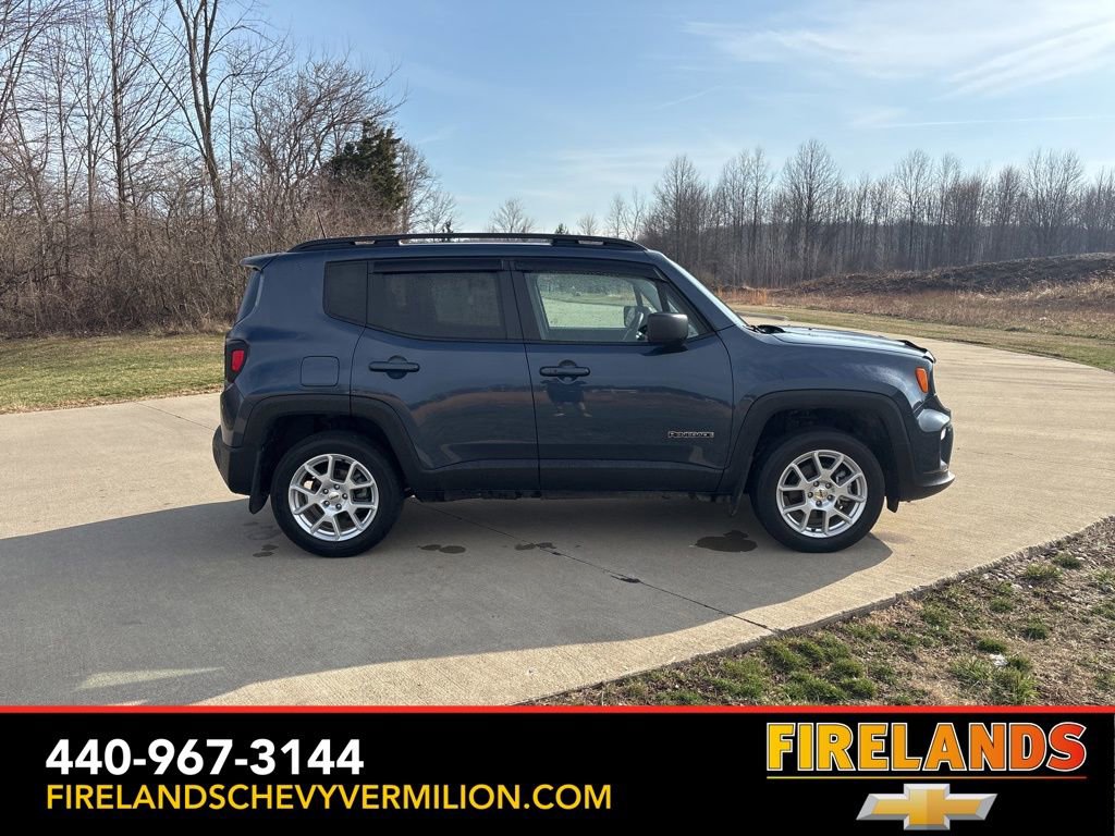 Used 2022 Jeep Renegade Latitude w/ Convenience Group image 9