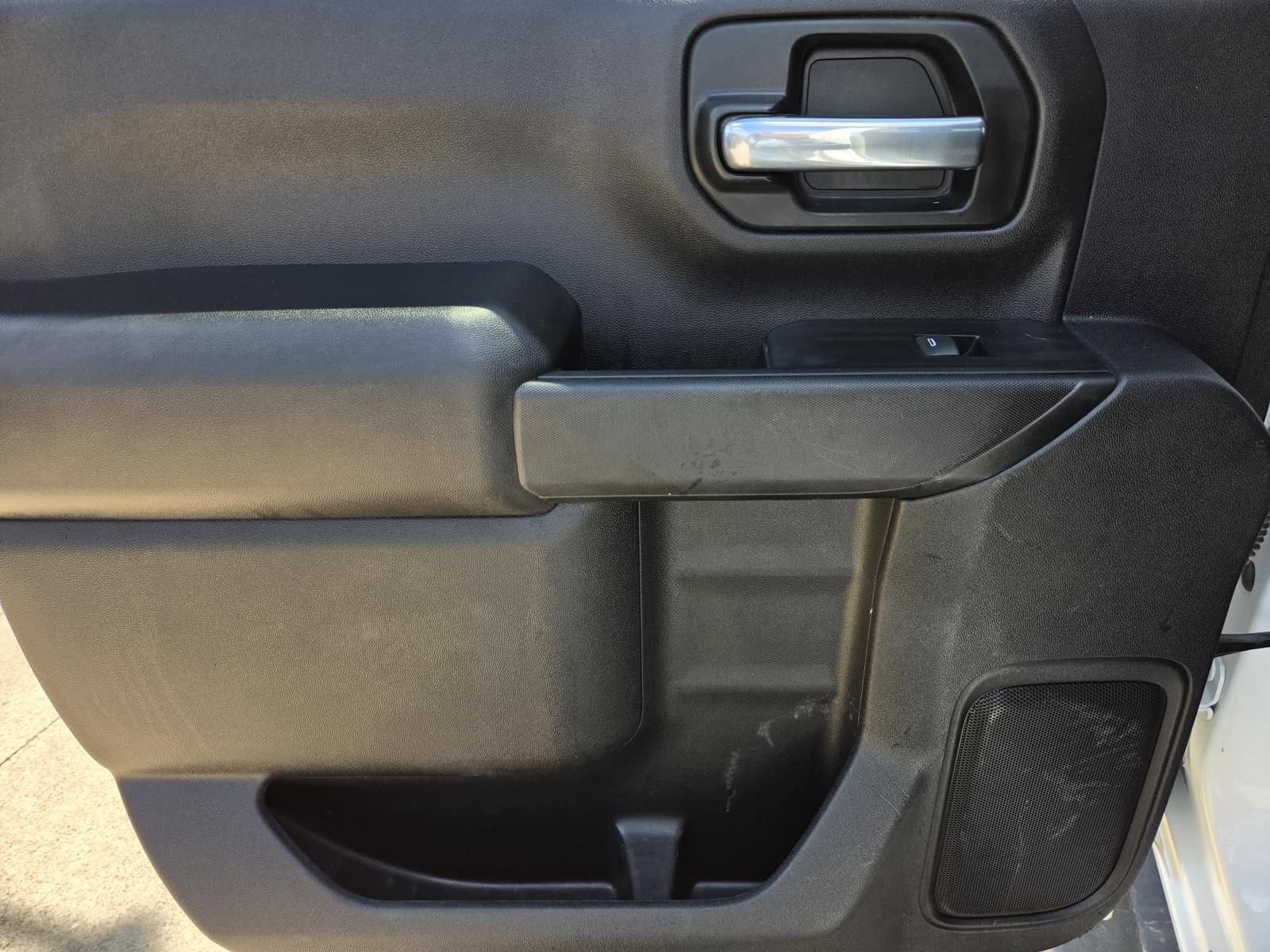 Used 2023 Chevrolet Silverado 2500 LT AWD/4WD image 10