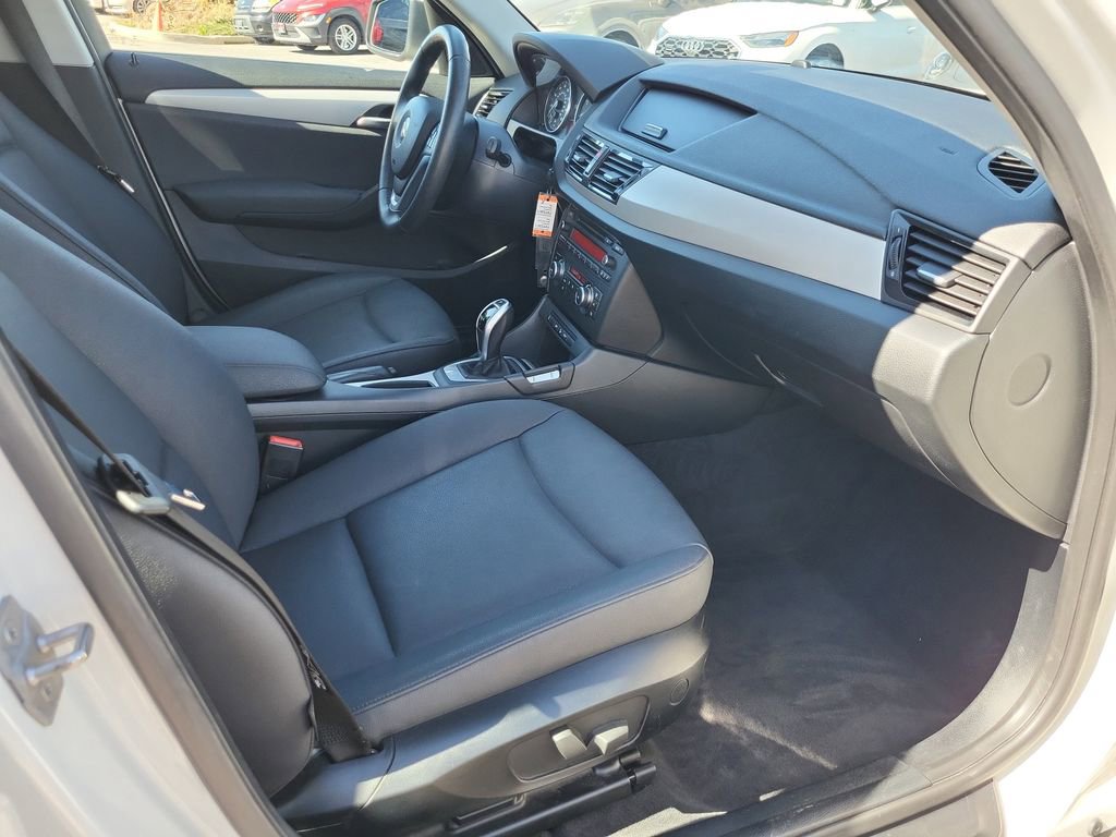 Used 2015 BMW X1 xDrive28i image 15