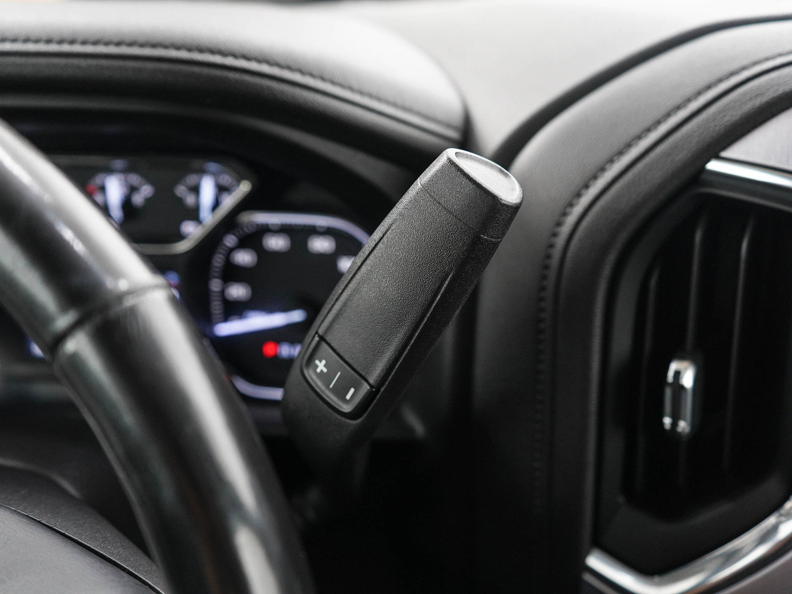 Used 2019 GMC Sierra 1500 SLE w/ SLE Value Package AWD/4WD image 23