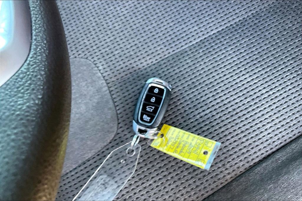 Used 2019 Hyundai Santa Fe SEL image 10