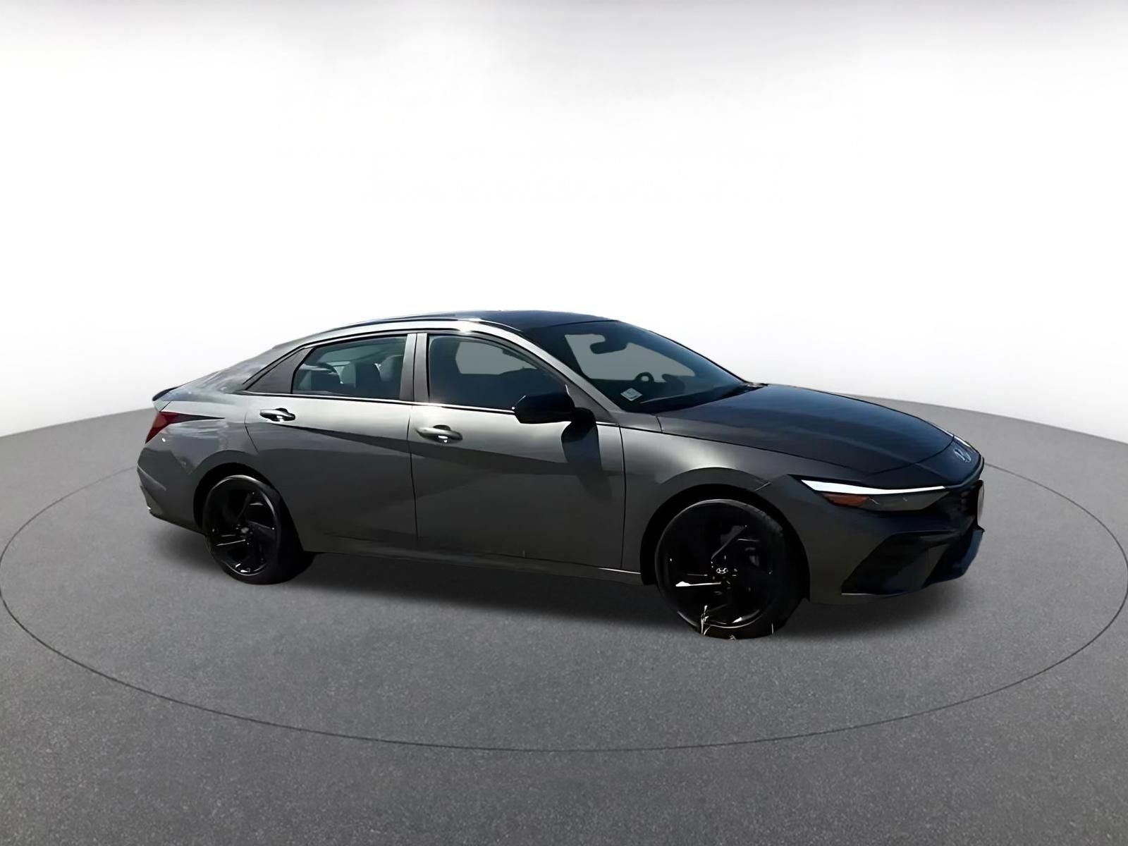 Used 2026 Hyundai Elantra Sport FWD video 2