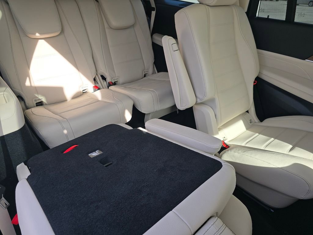 New 2026 Mercedes-Benz GLS 450 4MATIC image 21