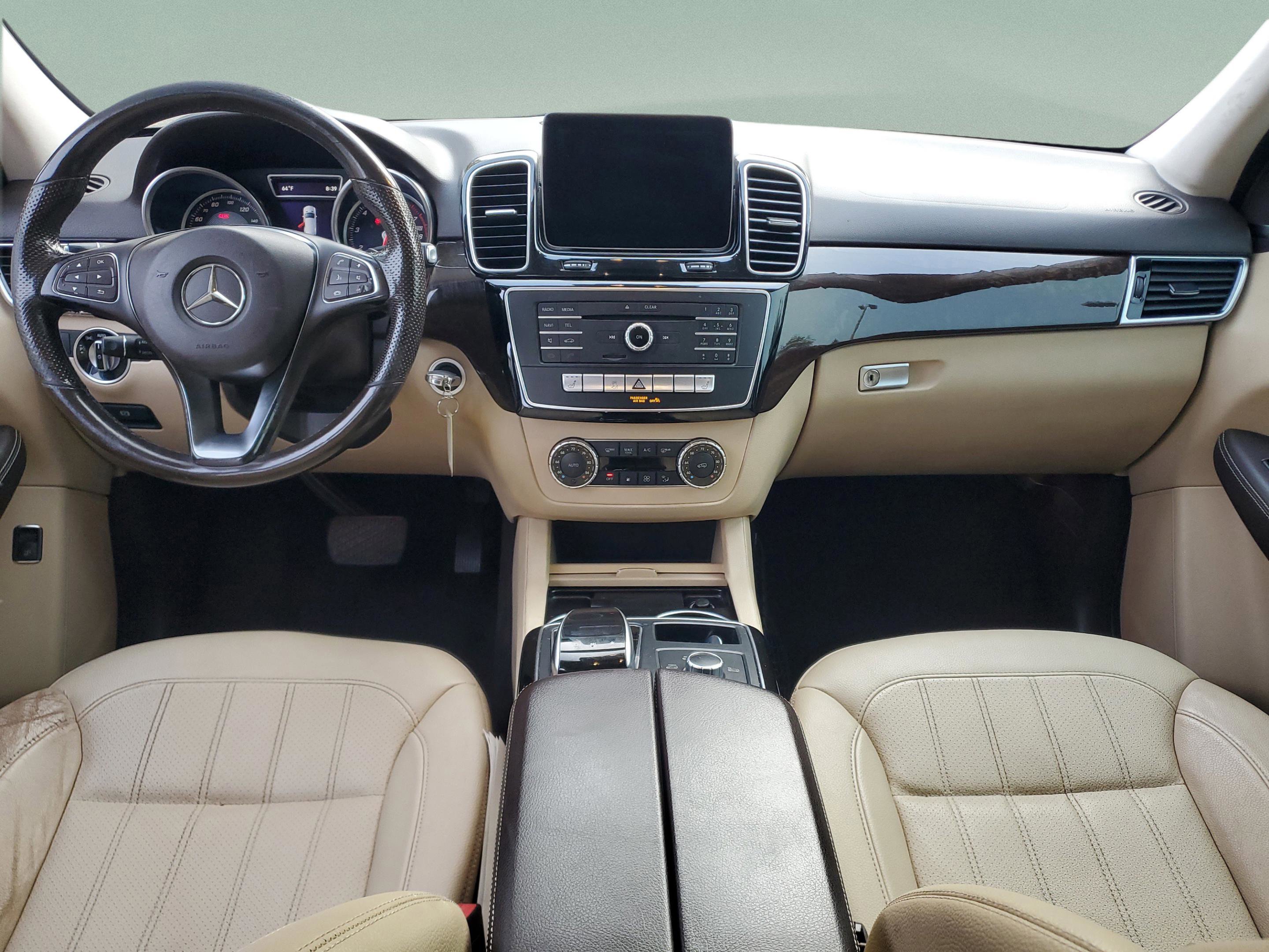 Used 2018 Mercedes-Benz GLE 350 w/ Premium 1 Package image 12