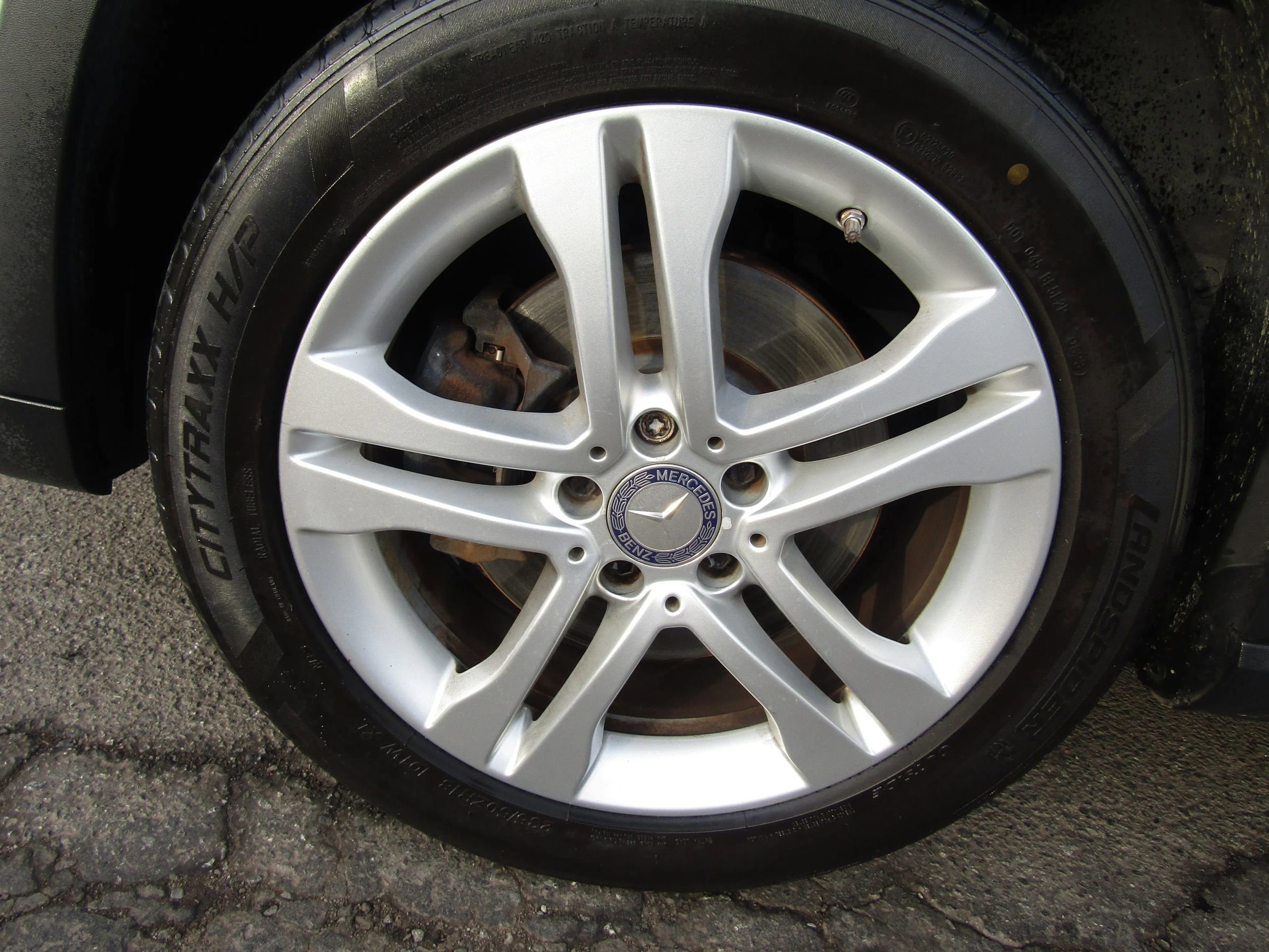 Used 2015 Mercedes-Benz GLA 250 4MATIC image 27