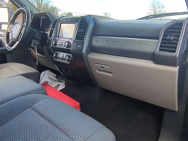 Used 2022 Ford F550 4x4 Regular Cab Super Duty image 35
