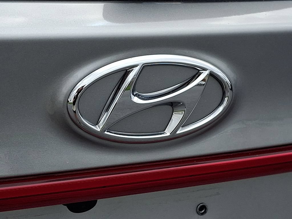 Used 2023 Hyundai Santa Fe SEL FWD image 35