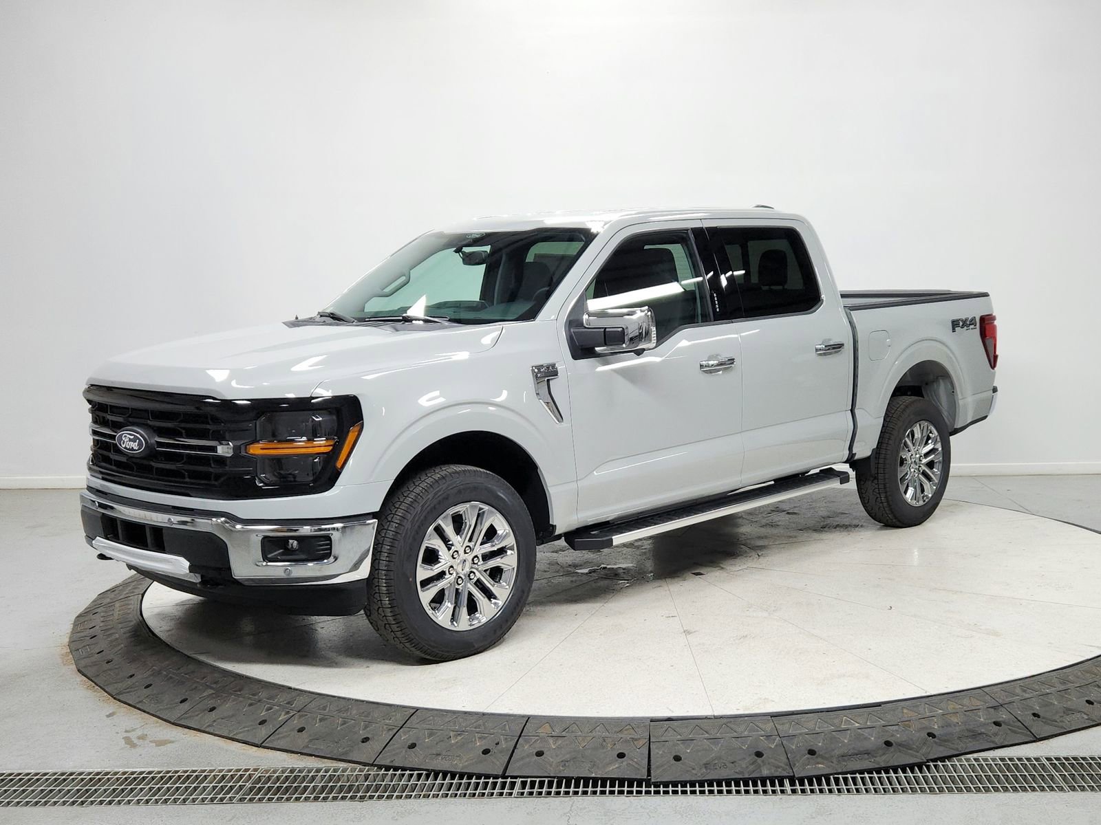 New 2026 Ford F150 XLT image 3