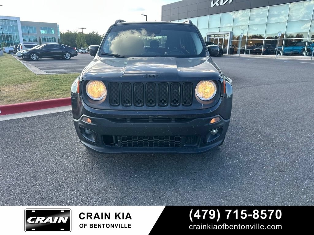 Used 2016 Jeep Renegade Latitude AWD/4WD image 7
