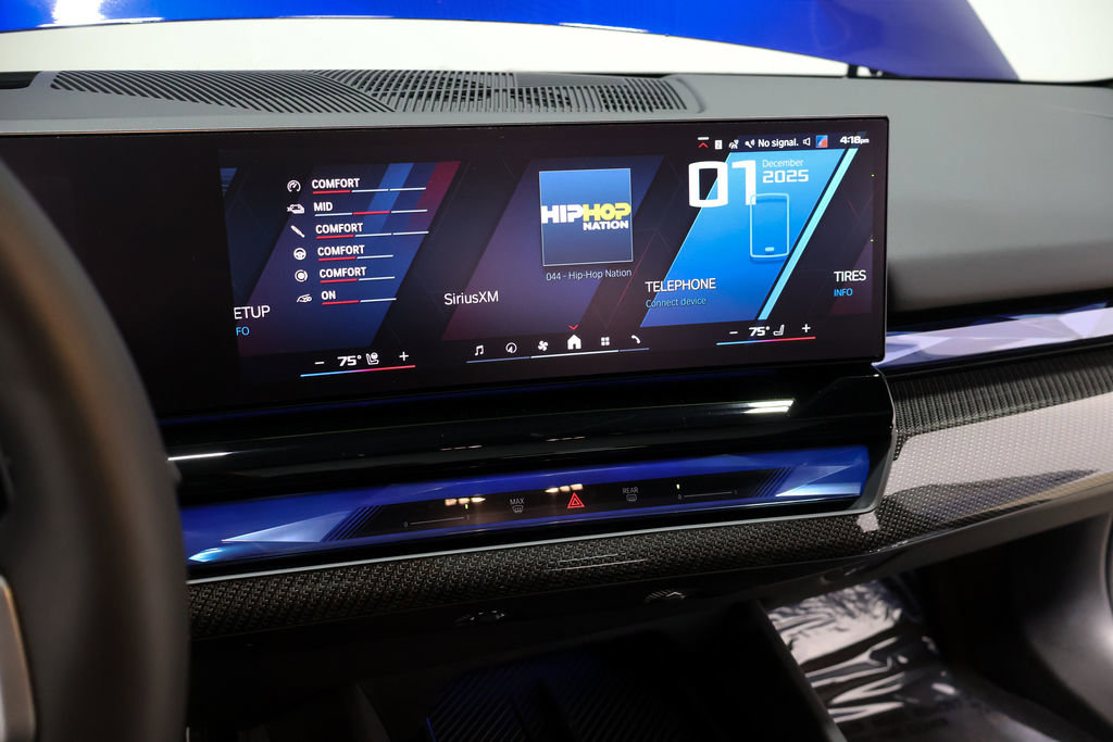 Used 2025 BMW M5 Touring image 45