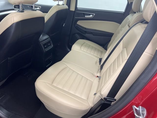 Used 2022 Ford Edge SEL w/ Convenience Package AWD/4WD image 11