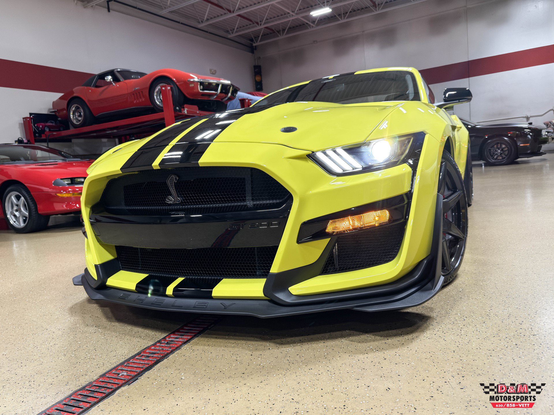 Used 2021 Ford Mustang Shelby GT500 w/ Carbon Fiber Track Pack RWD image 53