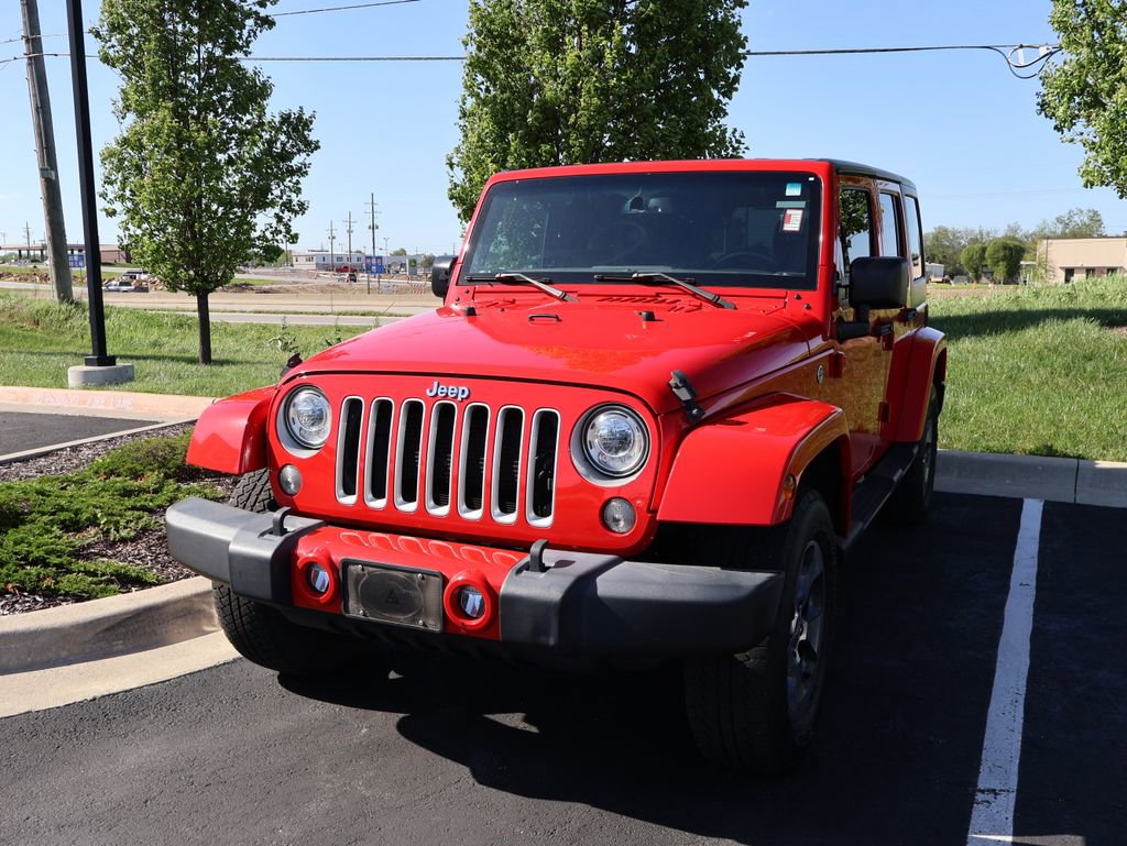 Used 2017 Jeep Wrangler Unlimited Sahara w/ Connectivity Group