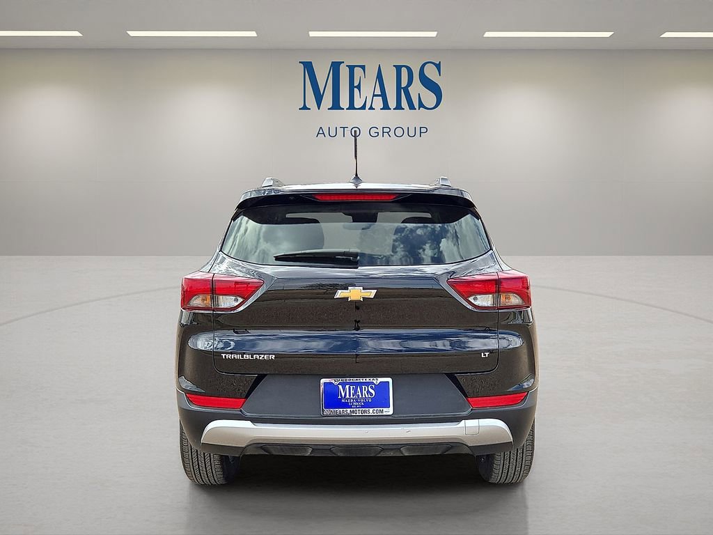 Used 2025 Chevrolet TrailBlazer LT image 4