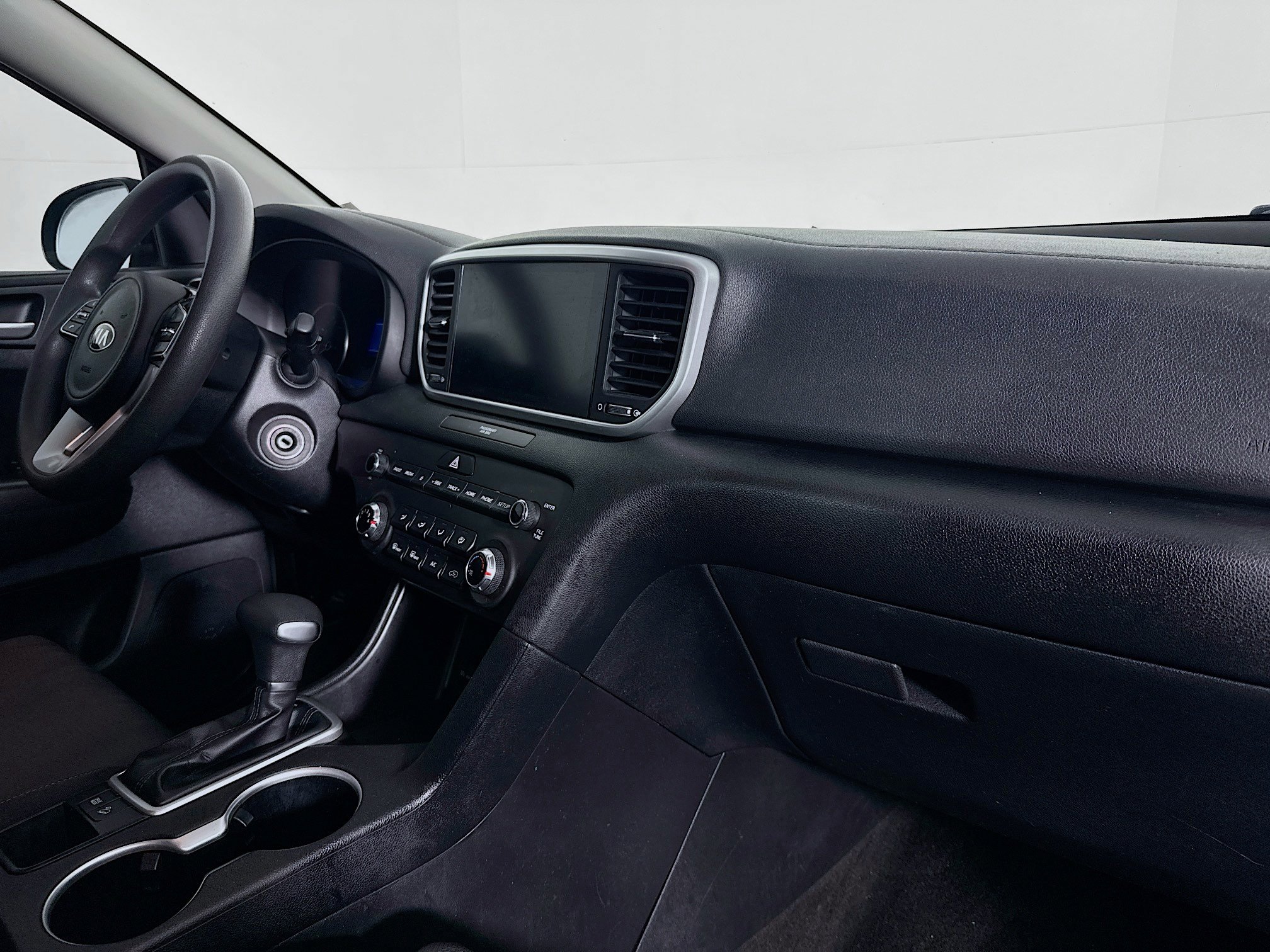 Used 2022 Kia Sportage LX image 28