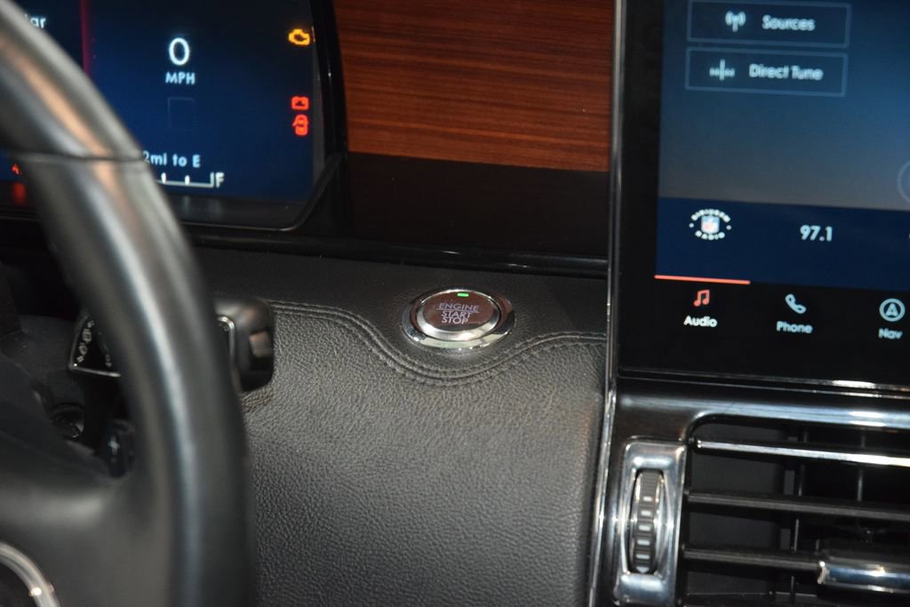 Used 2022 Lincoln Navigator Reserve AWD/4WD image 33