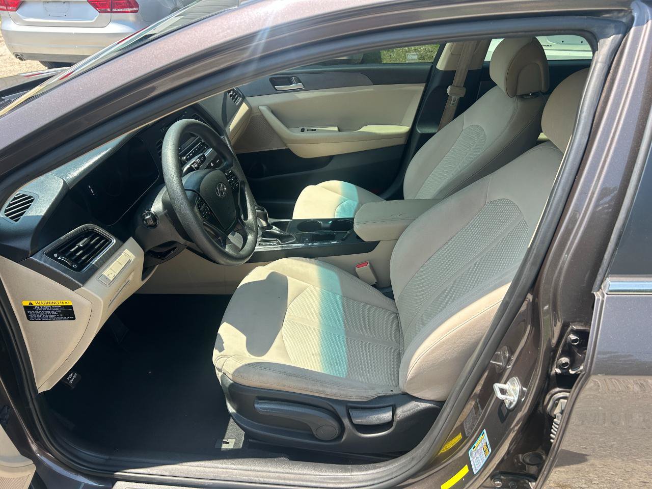 Used 2017 Hyundai Sonata SE FWD image 8