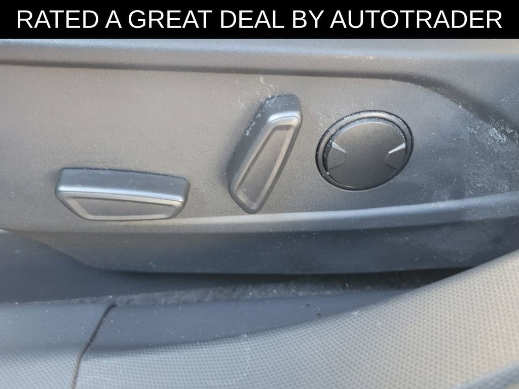 Used 2023 Ford Mustang Mach-E Premium image 16