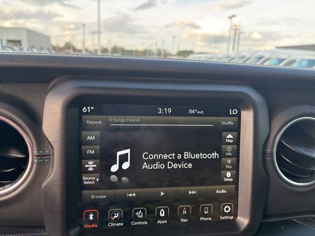 Used 2022 Jeep Wrangler Unlimited Rubicon 4xe w/ Steel Bumper Group image 15