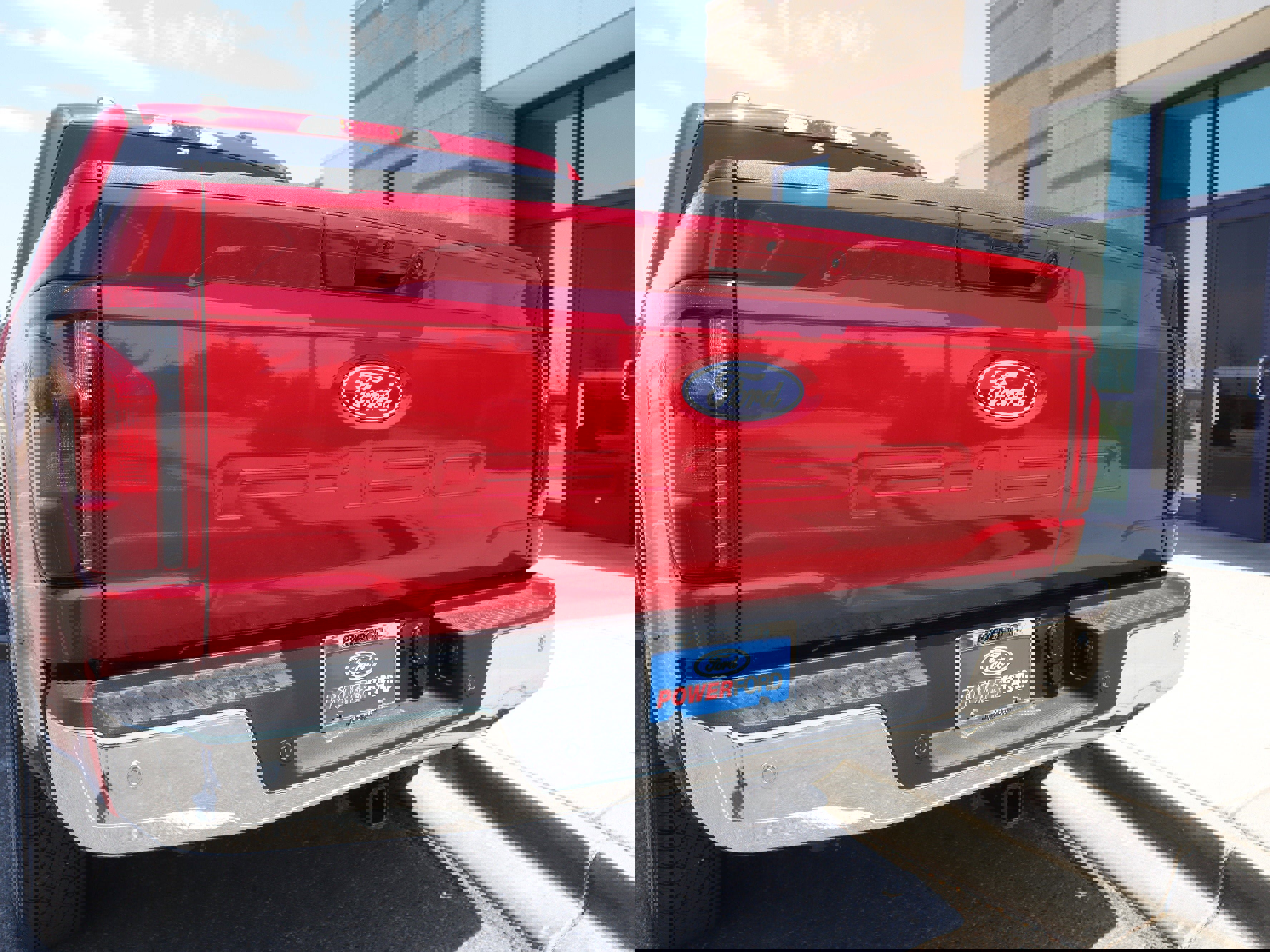 New 2025 Ford F150 XLT w/ Equipment Group 303A High image 19