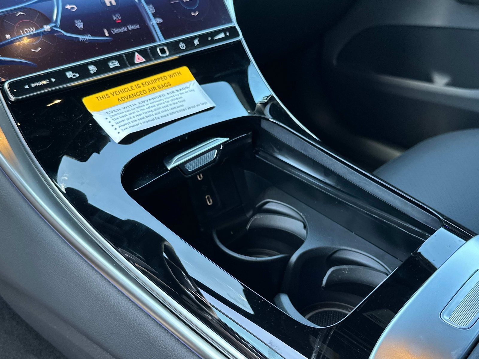 New 2025 Mercedes-Benz GLC 350e 4MATIC image 22
