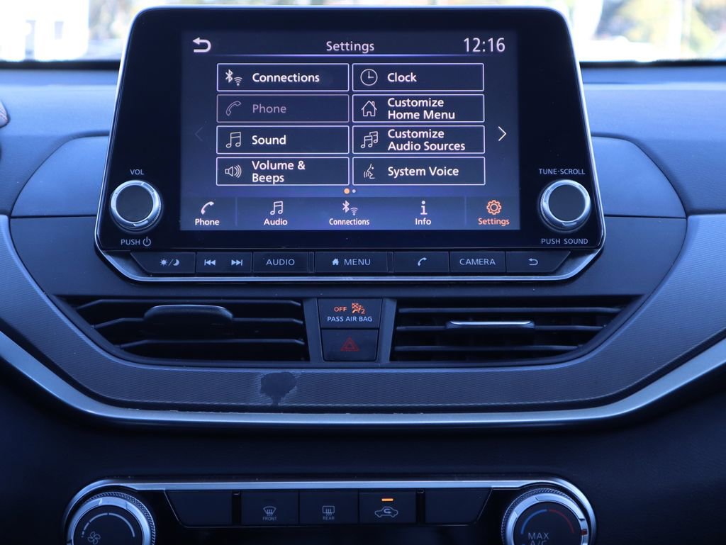 Used 2025 Nissan Altima 2.5 SR image 14