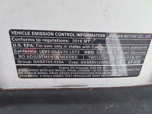 Used 2016 Nissan Rogue SV AWD/4WD image 40