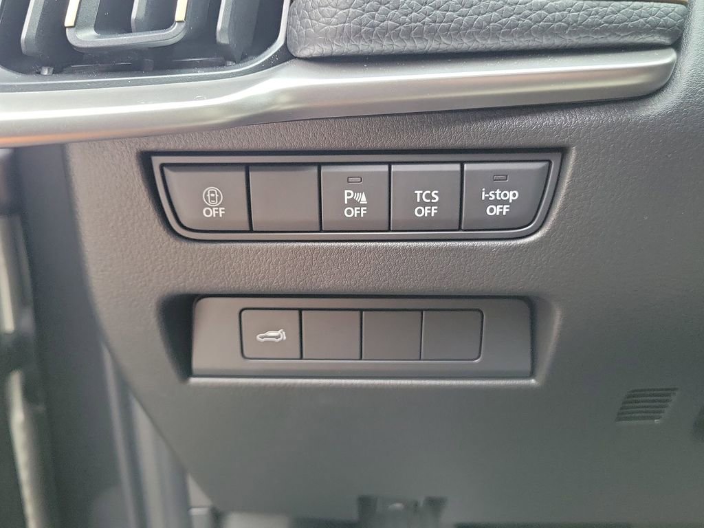 Certified 2025 MAZDA CX-90 3.3 Turbo w/ Preferred Package image 24